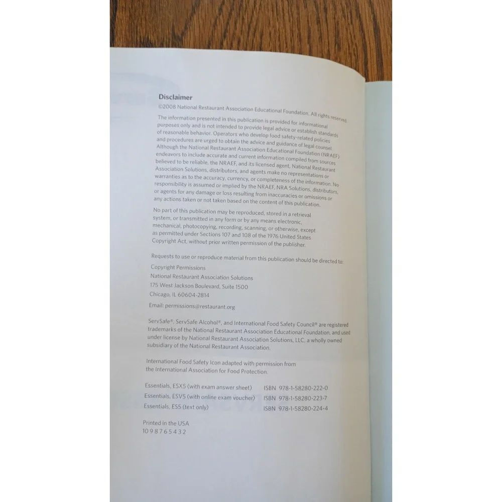 Servsafe Essentials Fifth Edition - Trade Paperback - GOOD